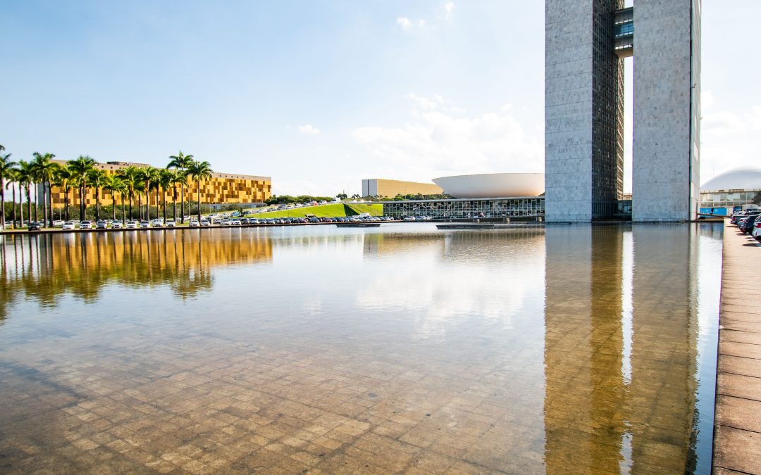 Divisão Política do Brasil: Regiões, Estados e Poderes