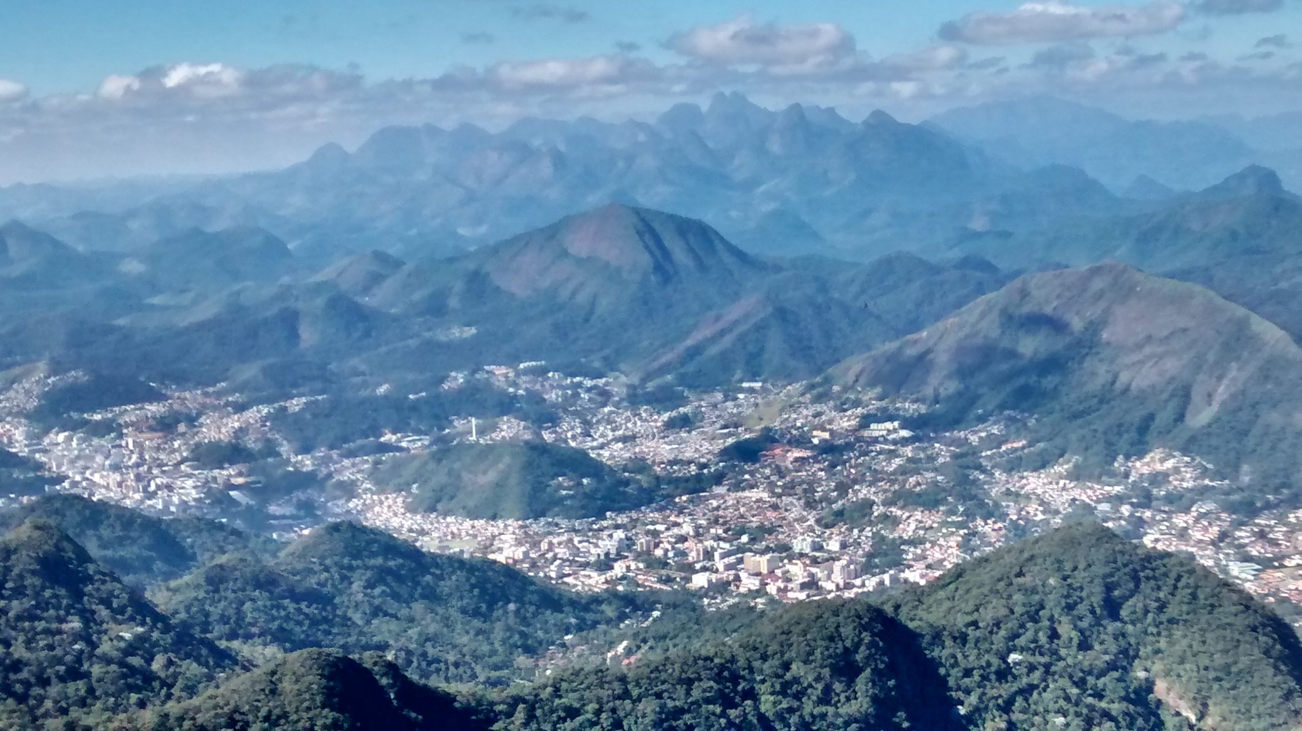 Teresópolis vista da Serra dos Órgãos, no Rio de Janeiro