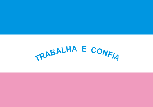 Bandeira do Espírito Santo: faixas azul, branca e rosa com a legenda Trabalha e Confia
