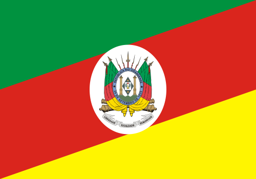 Bandeira do Rio Grande do Sul: triângulos verde e amarelo, faixa vermelha e armas ao centro